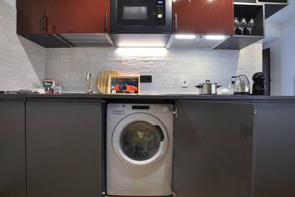 Special 10 - Comfort And Style In The Heart Of Historic Turin Center Exterior photo