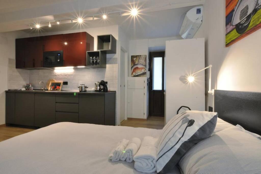 Special 10 - Comfort And Style In The Heart Of Historic Turin Center Exterior photo